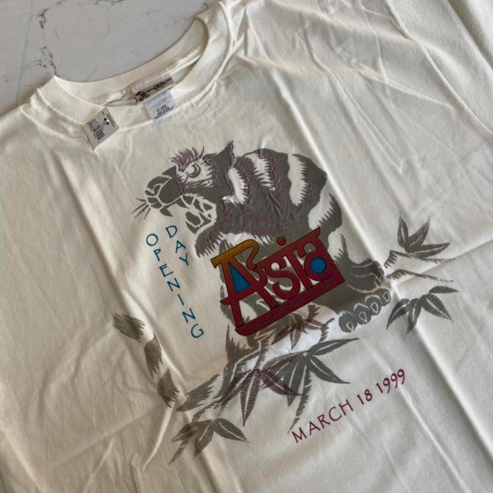 RARE NWT Vintage 1999 Disney Animal Kingdom Asia Opening Day‎ Shirt XL